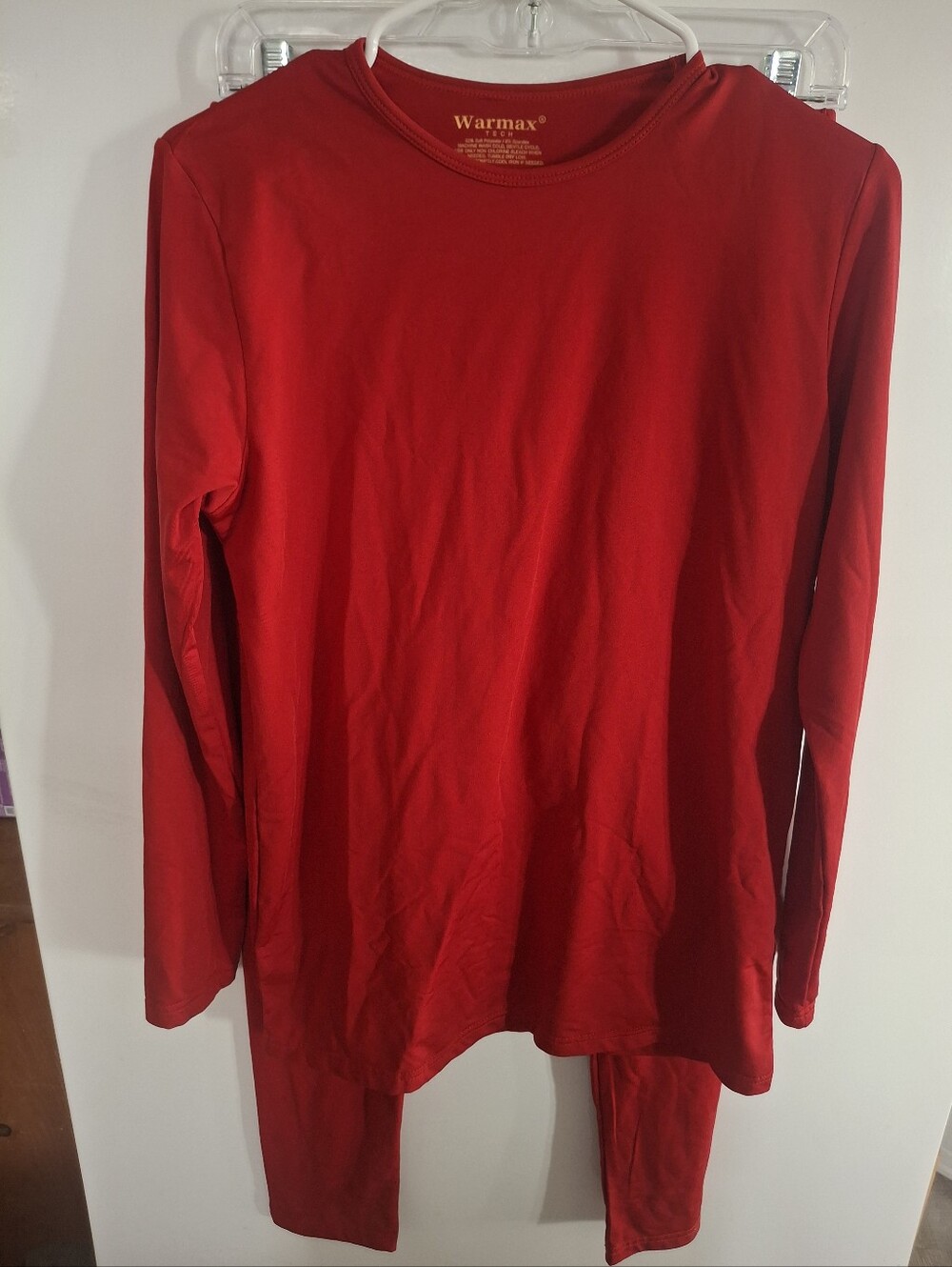 Warm Long-Sleeve Crewneck PJ Set in Bright Red